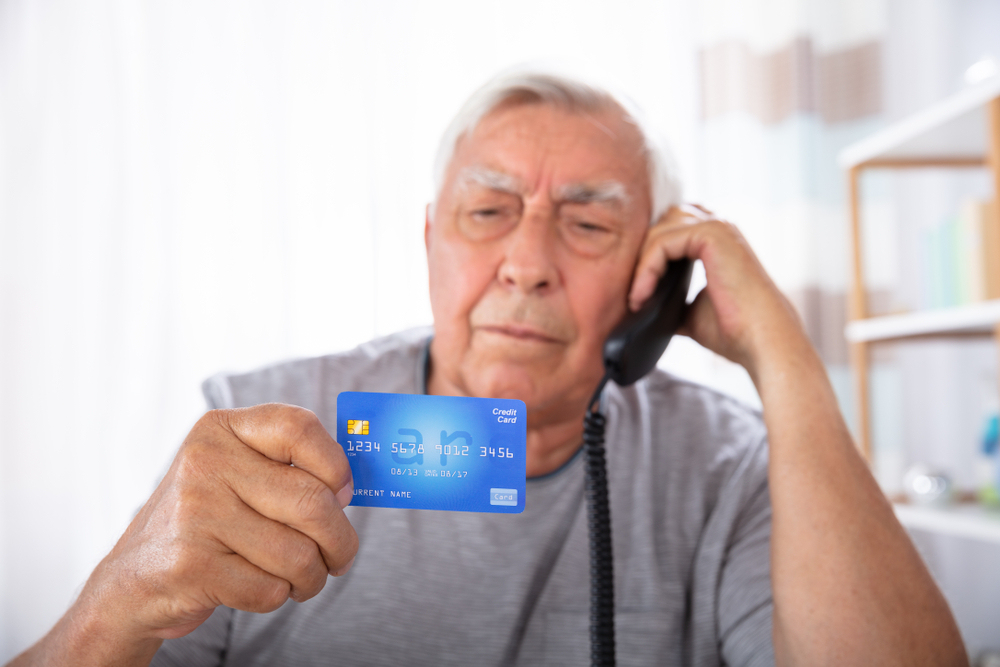 Elderly Dorset residents targeted by banking scams